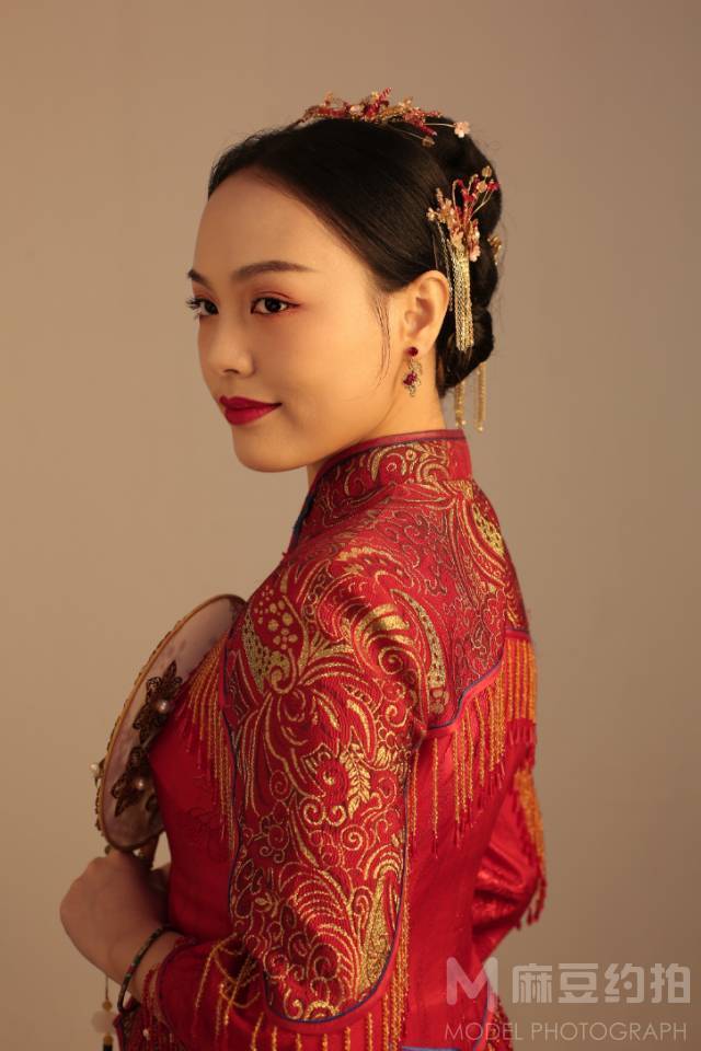 妆容模特