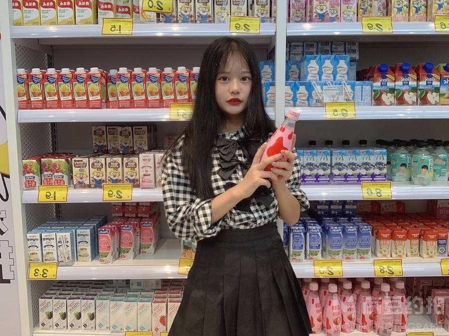 少女模特