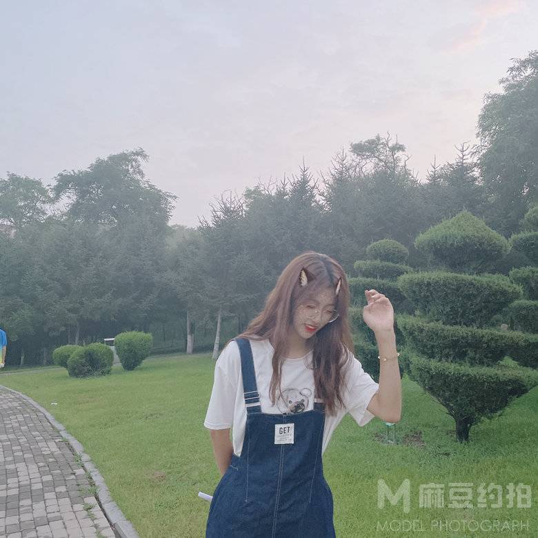少女模特