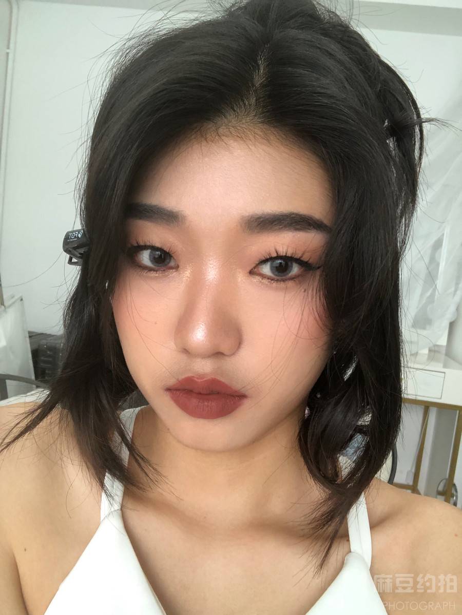 妆容模特