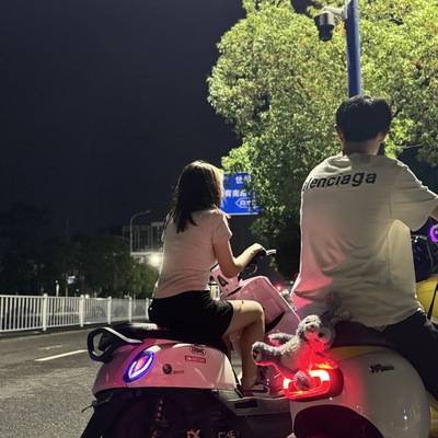 纪实模特