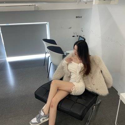 宝丽来模特