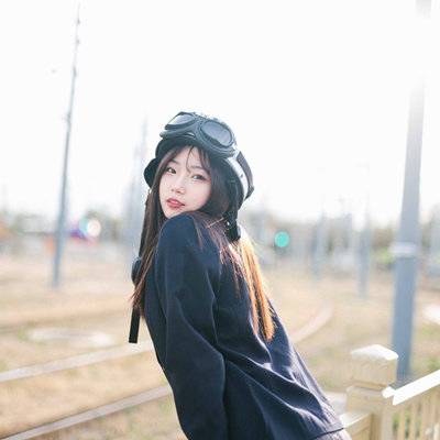 胶片模特