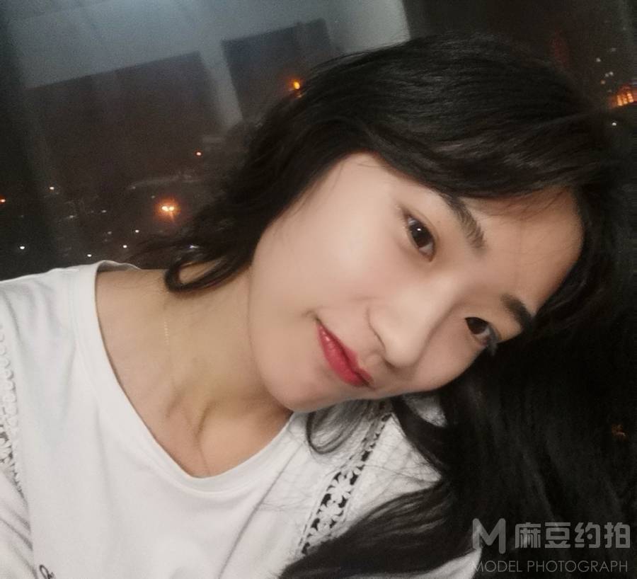 纪实模特