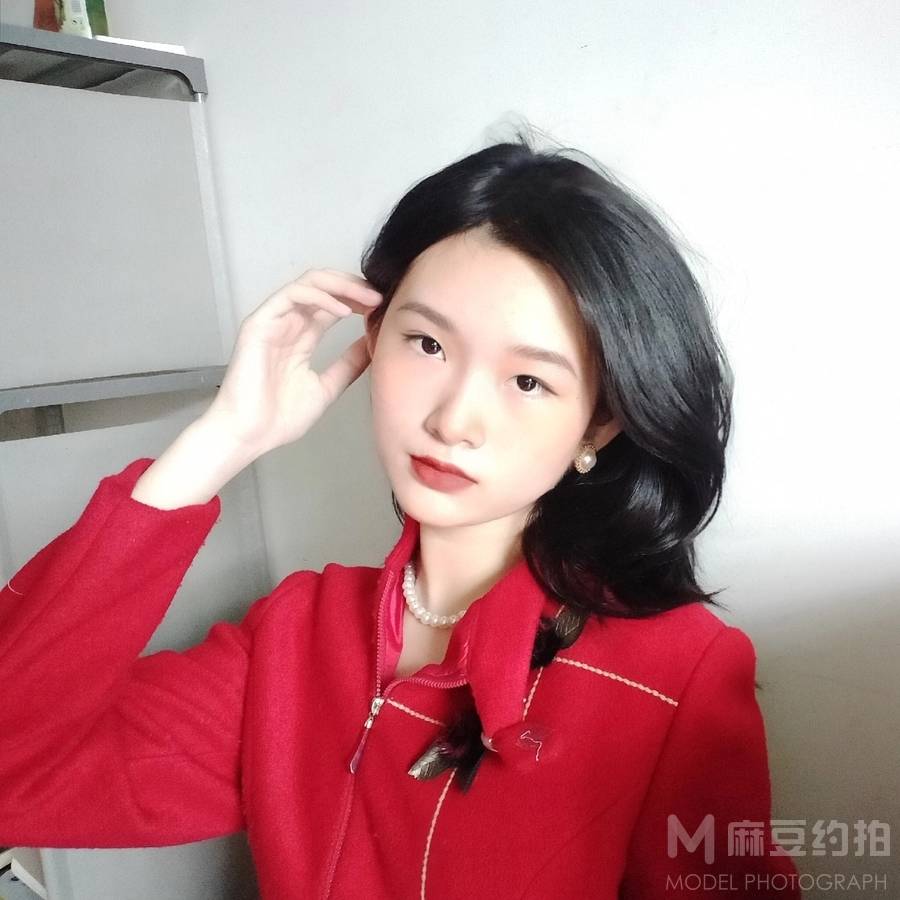 民国模特