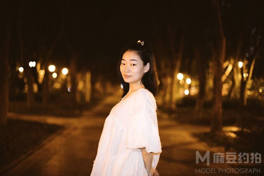 夜景模特