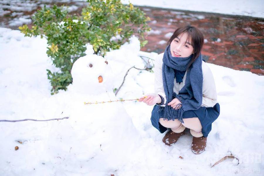 校园模特
