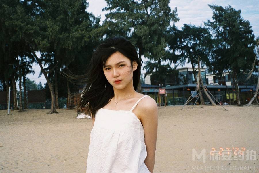 胶片模特