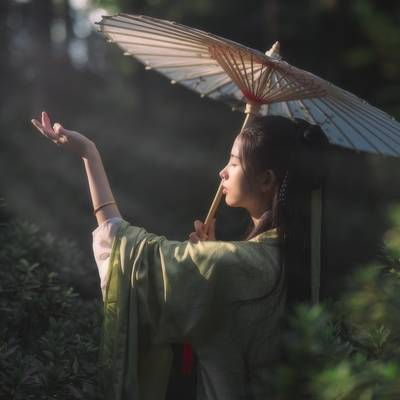 汉服模特