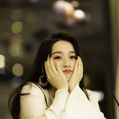 黑白模特