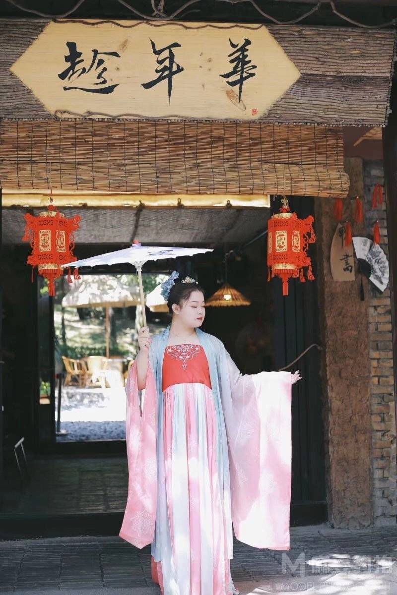 民国模特