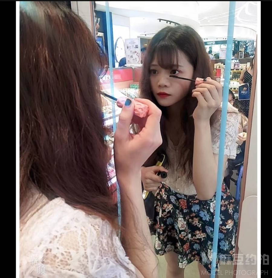 少女模特