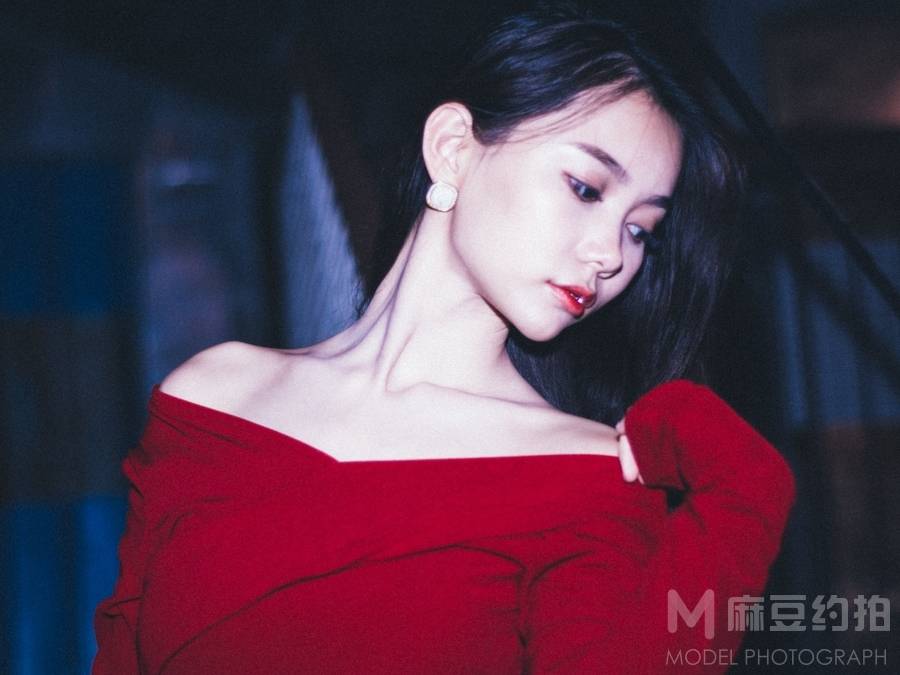 胶片模特