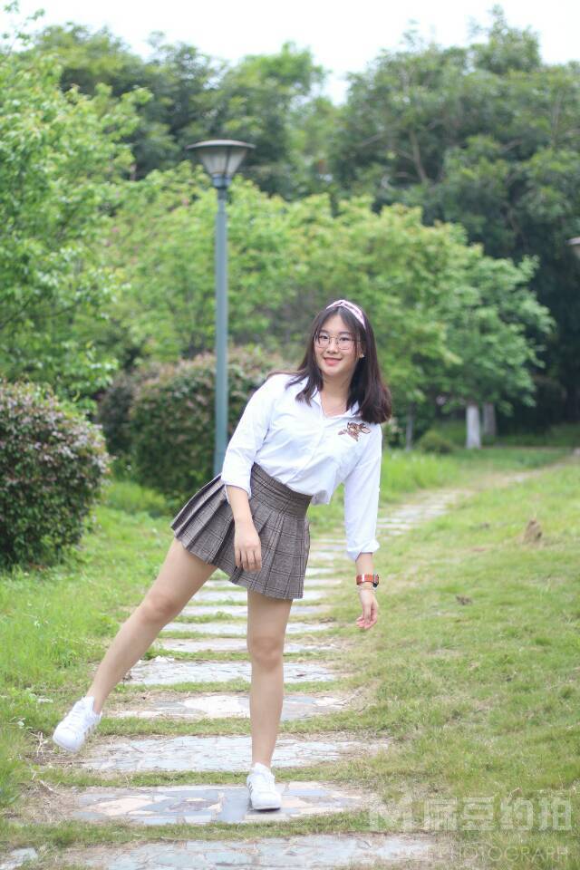 校园模特