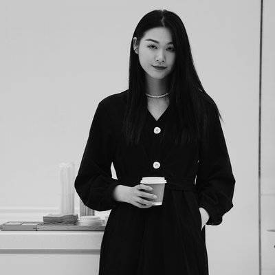 黑白模特