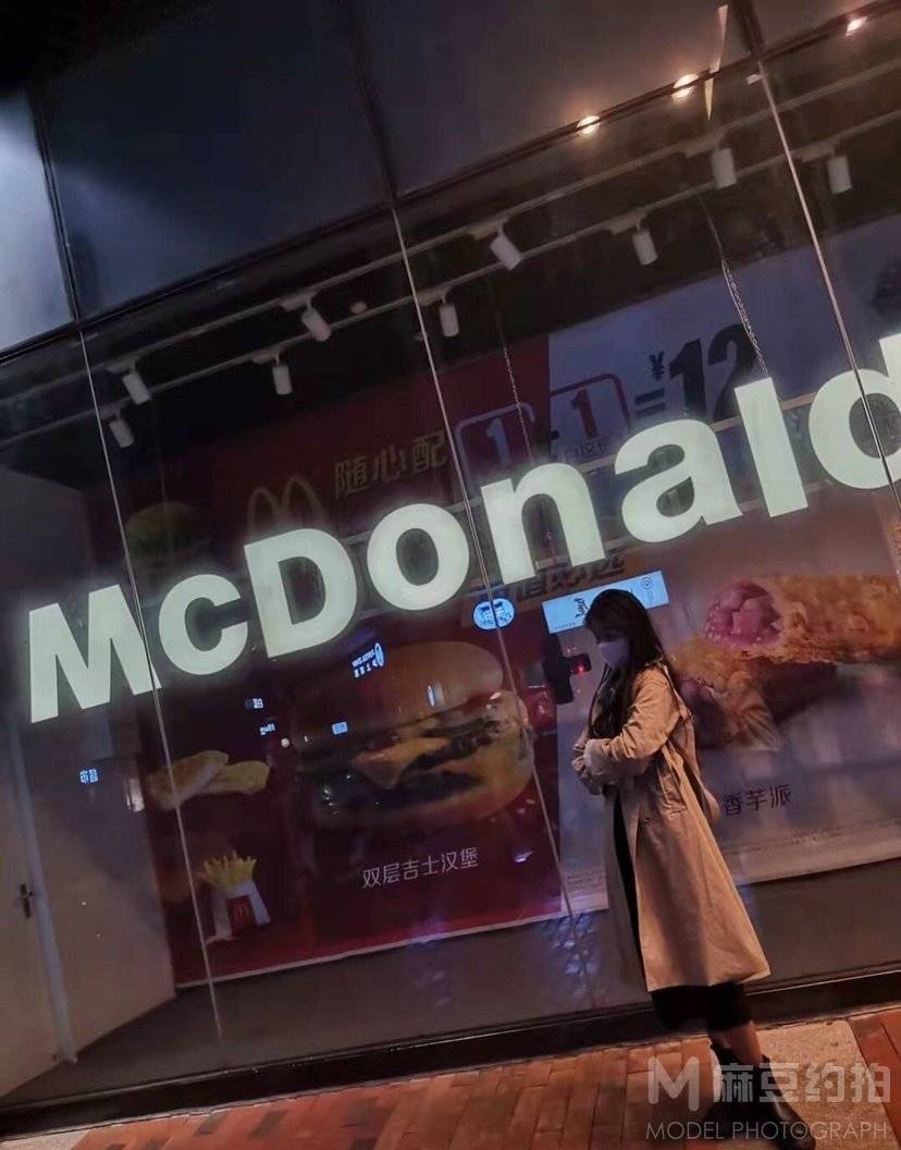 情侣模特