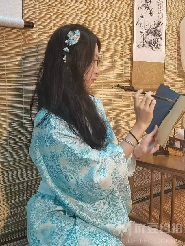和服模特