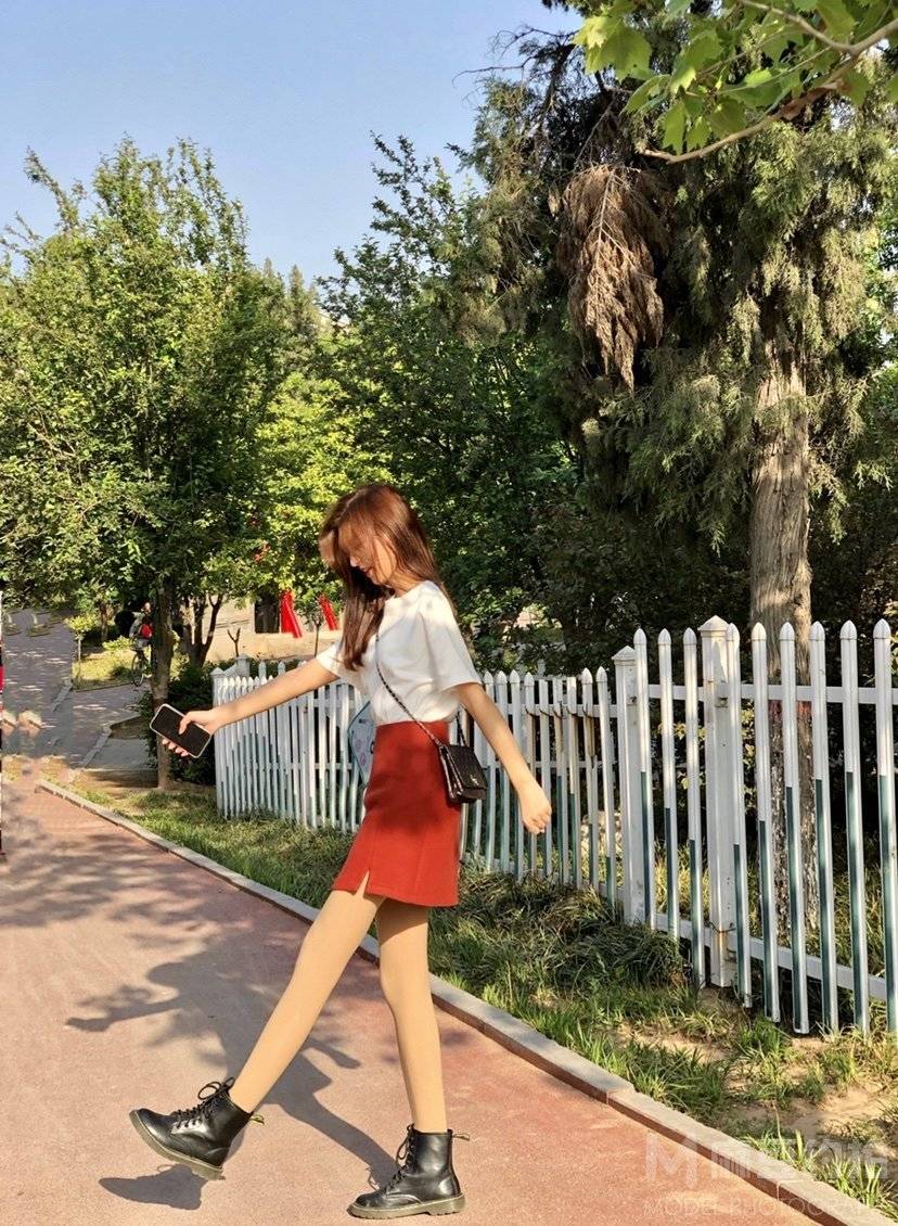 校园模特