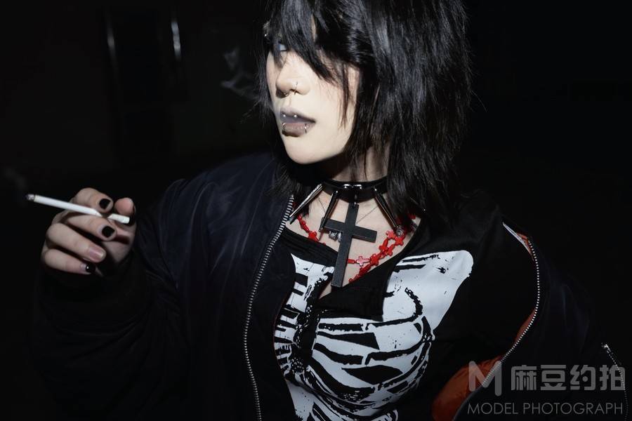 暗黑模特