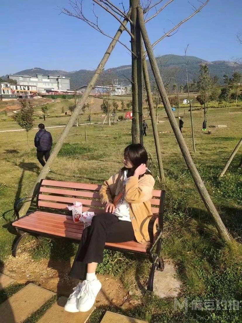 清新模特