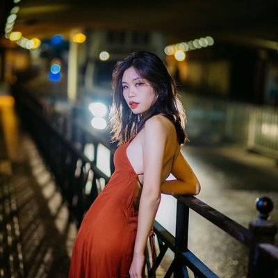 夜景模特