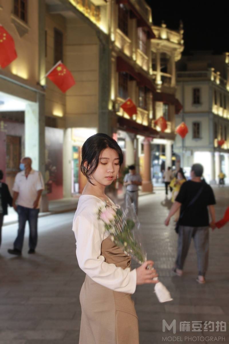 夜景模特