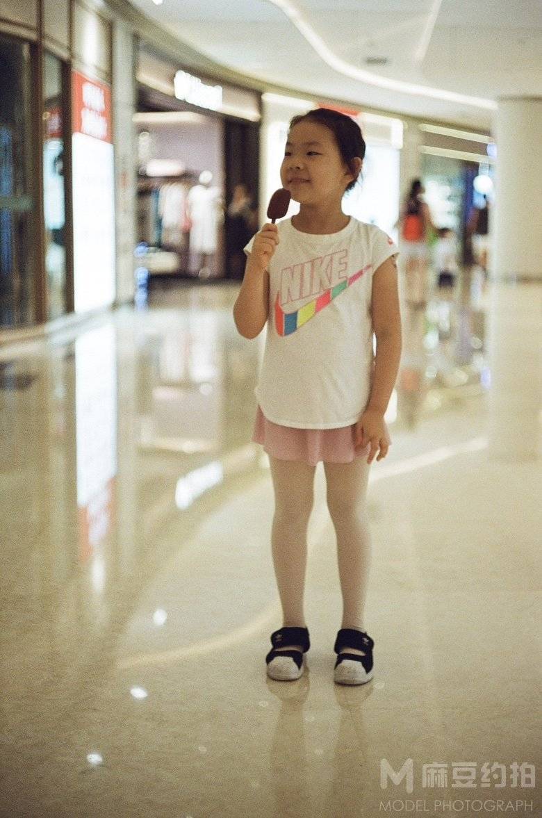 胶片模特