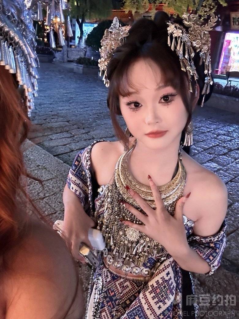 妆容模特