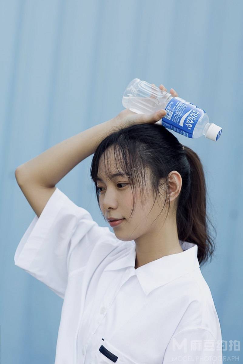 清新模特