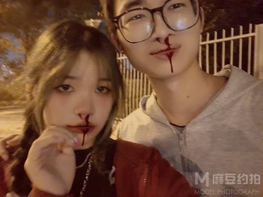 情侣模特