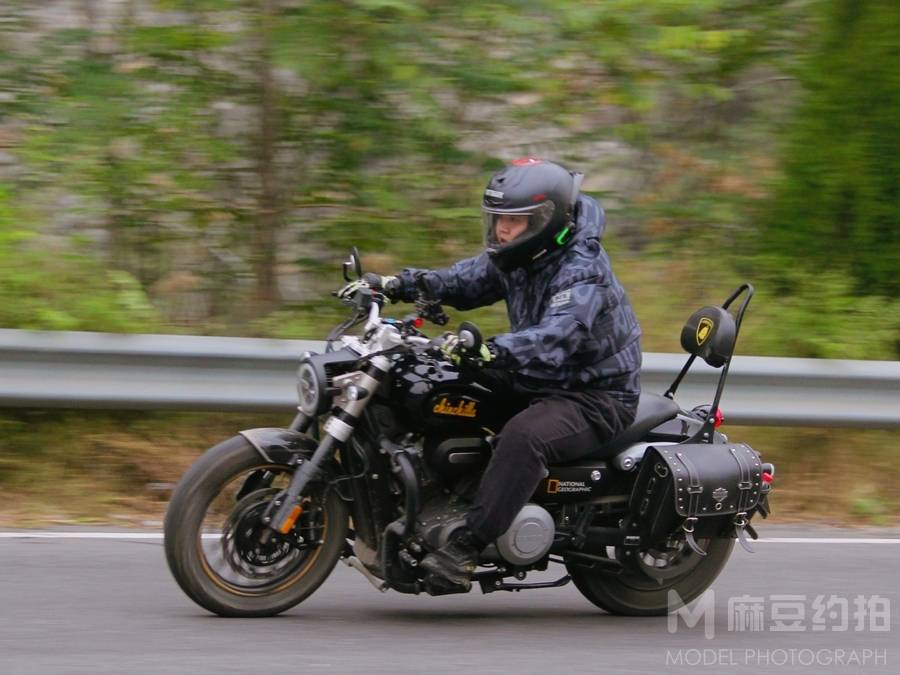 纪实模特