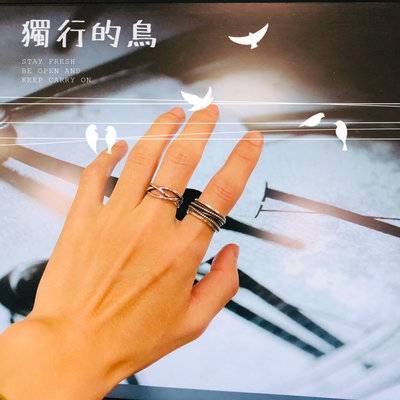 黑白模特