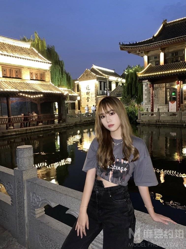 商务模特