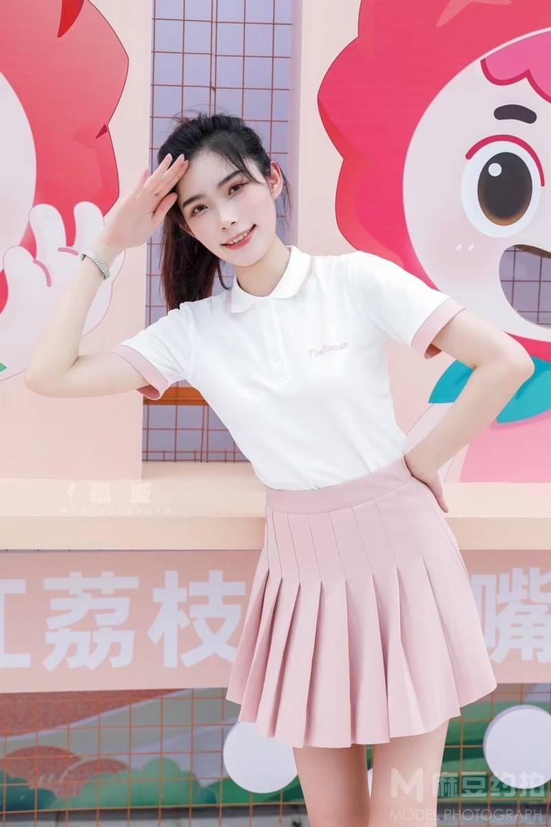 校园模特