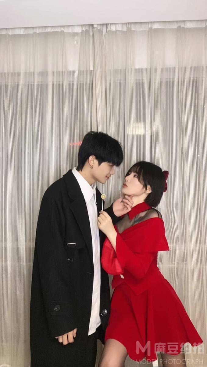 情侣模特