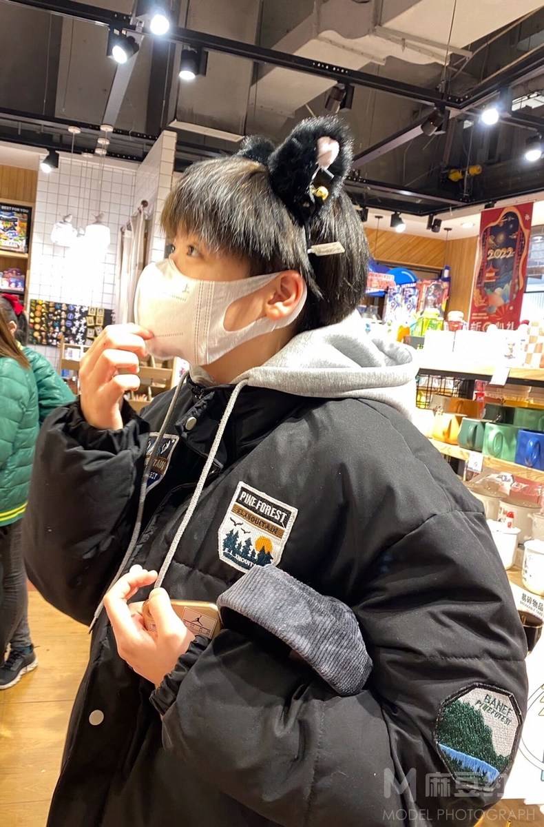 校园模特