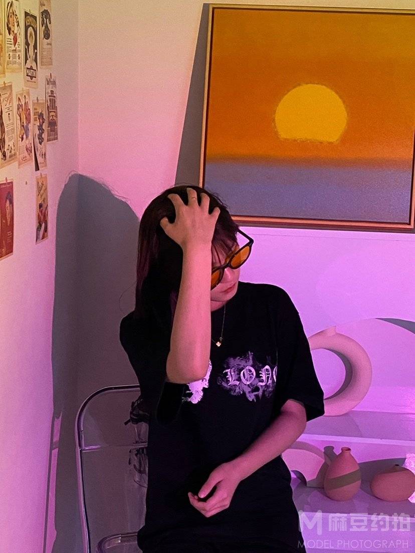 妆容模特