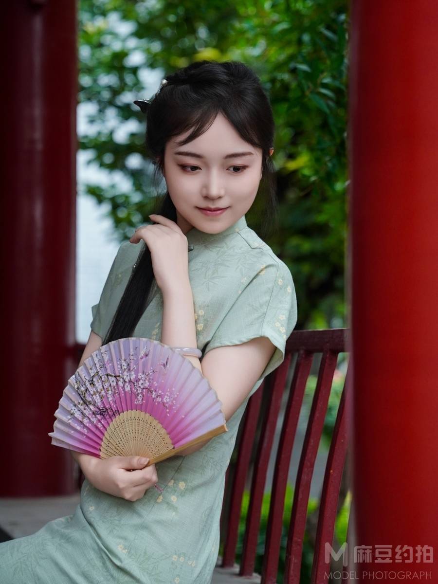 民国模特