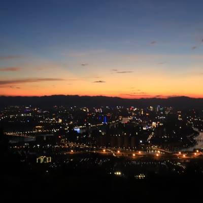 夜景模特