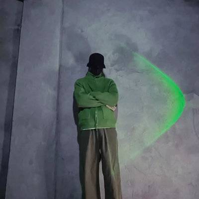 黑白模特