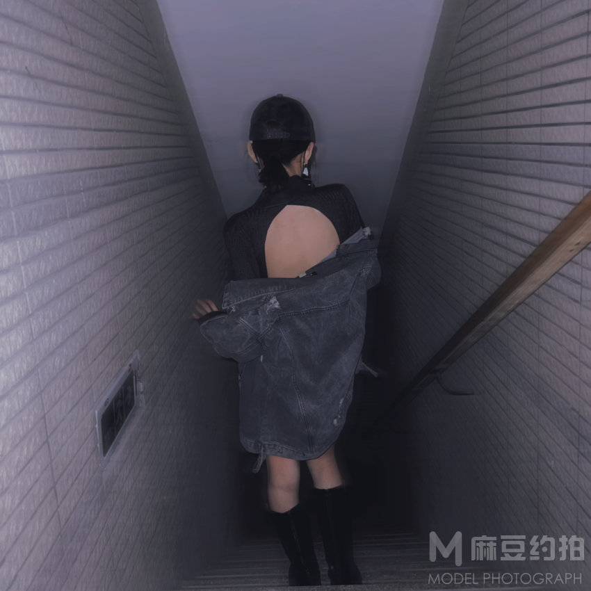 胶片模特