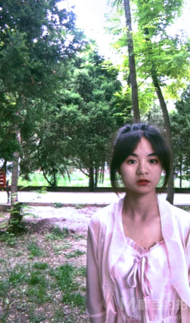 校园模特