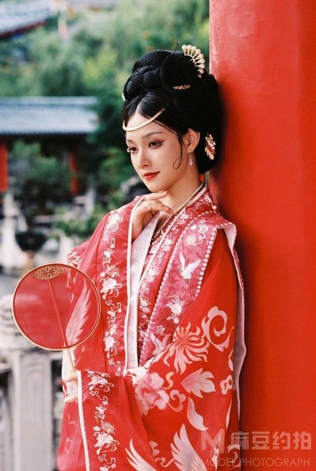 胶片模特