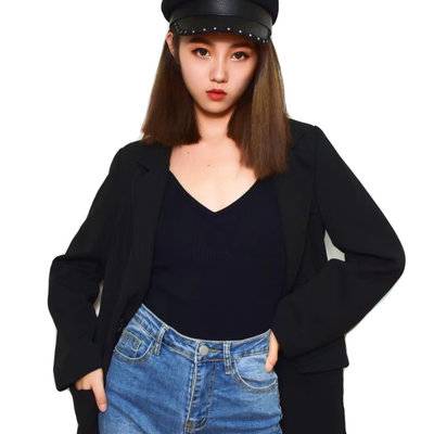 黑白模特