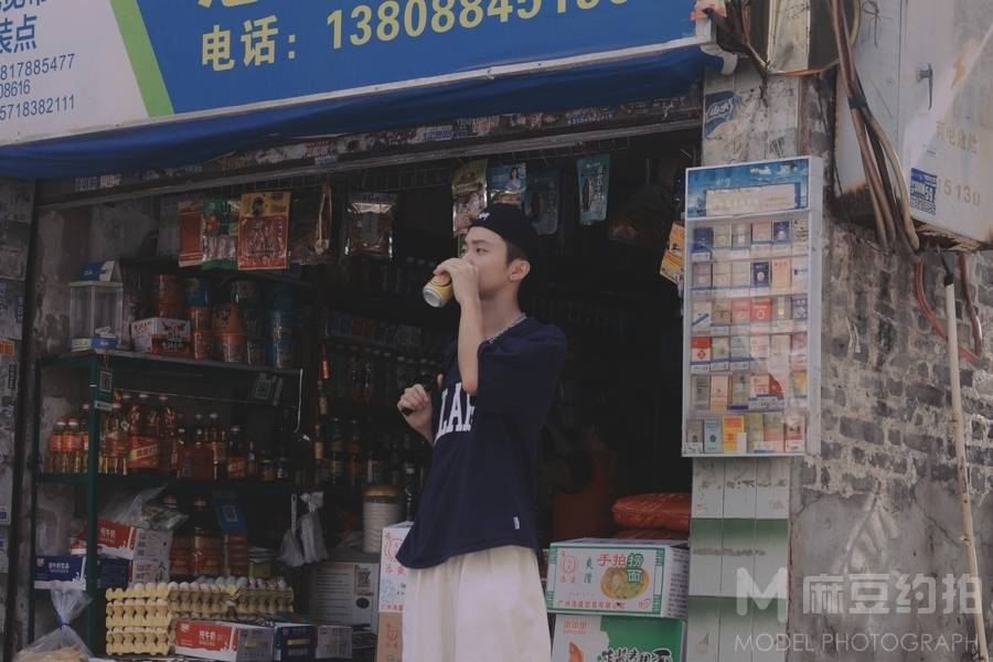 胶片模特