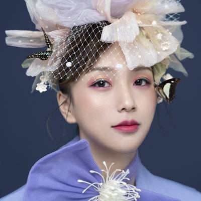 妆容模特