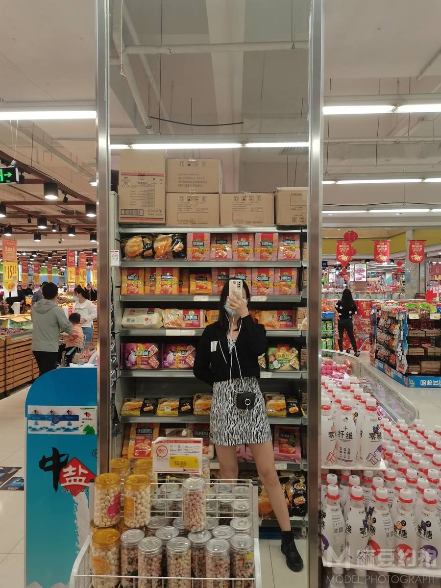 少女模特