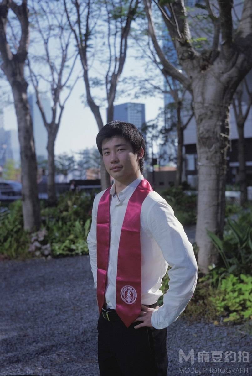 黑白模特
