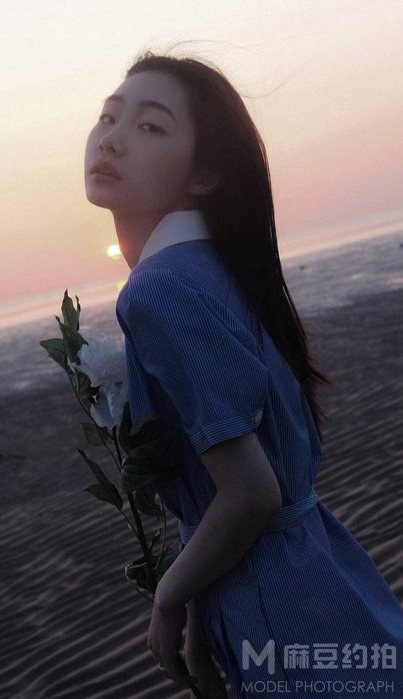 胶片模特