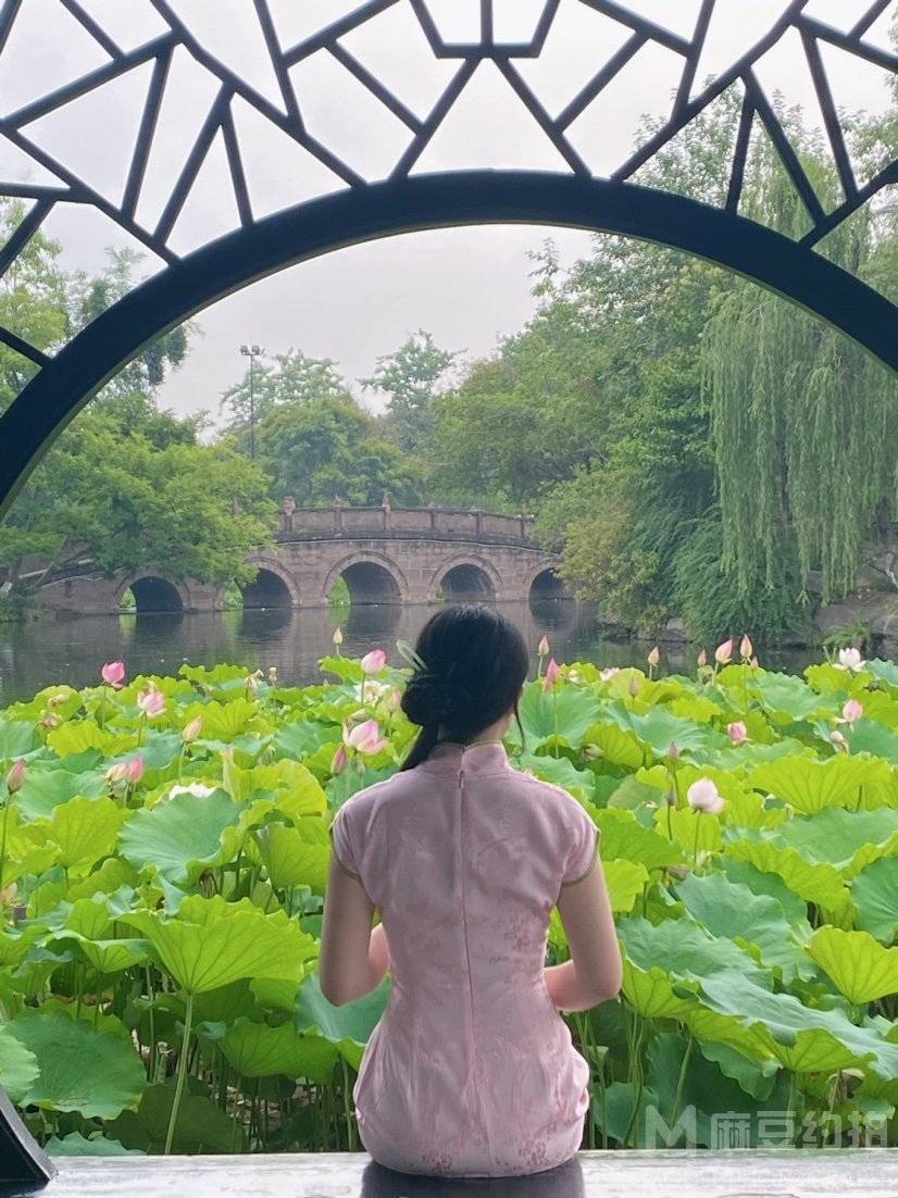 民国模特
